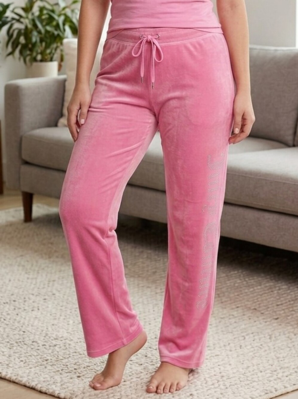25. NWOT- Juicy Couture Pink Velour Lounge Sleepwear Pants